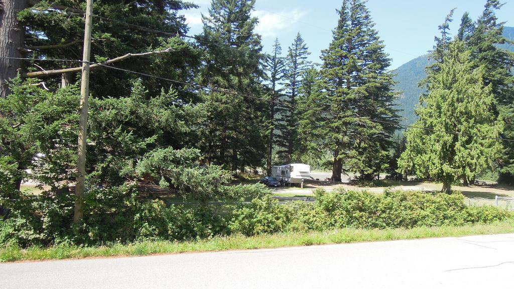 Swiss Chalets Motel Hope Εξωτερικό φωτογραφία