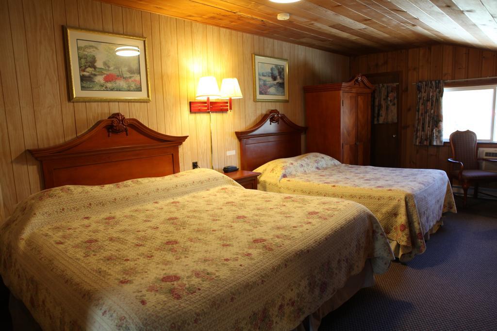 Swiss Chalets Motel Hope Εξωτερικό φωτογραφία
